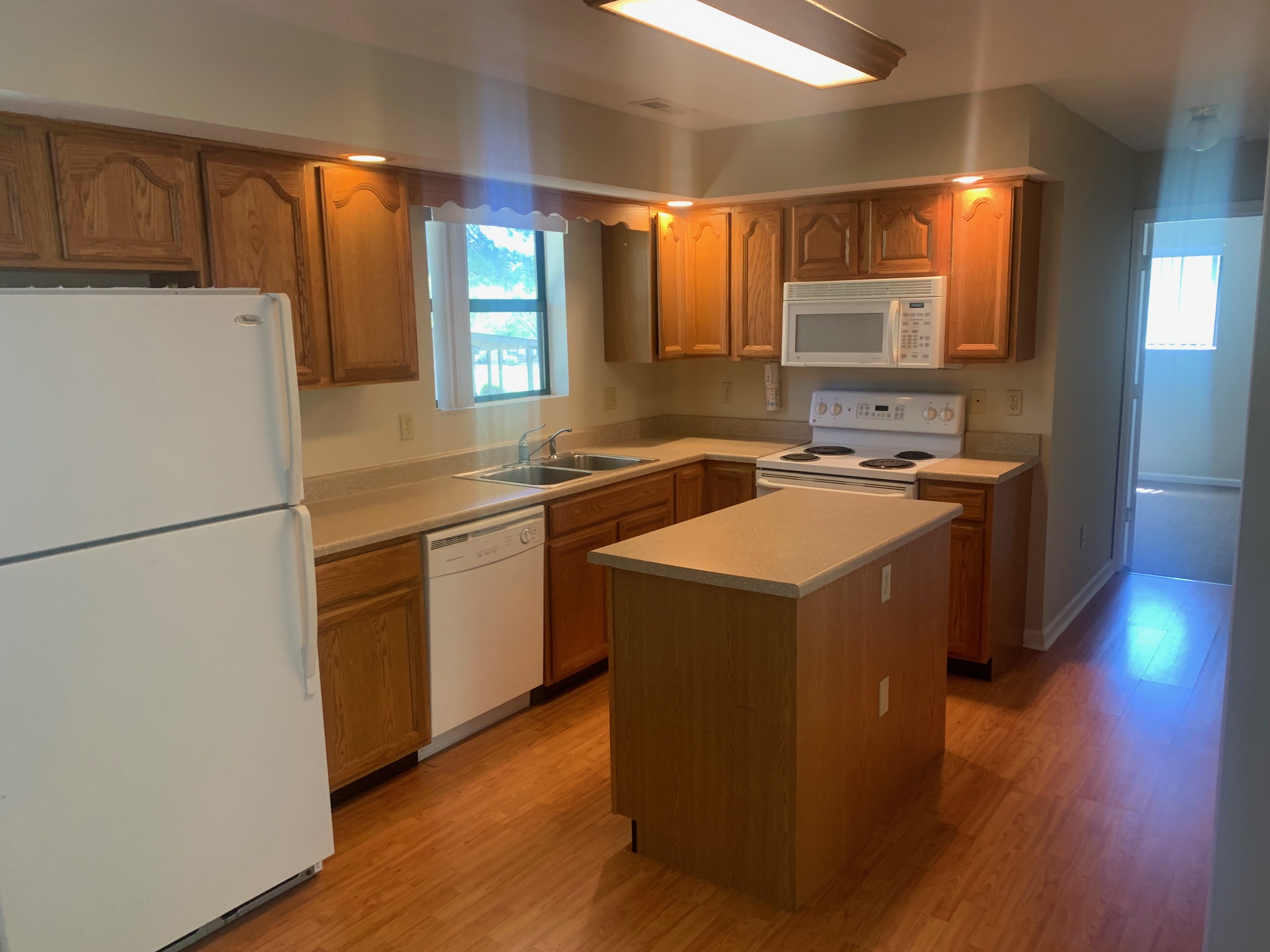 90 Apple Tree Lane Apt 24